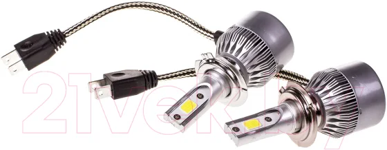 Комплект автомобильных ламп Skyway S08701004 (2шт)