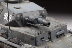 Сборная модель Звезда Немецкий средний танк T-IV E / 3641 — фото 2